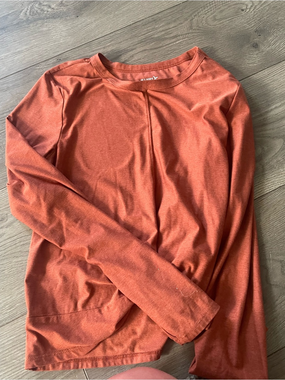 Old Navy Long-Sleeve Crewneck Top in Burnt Orange